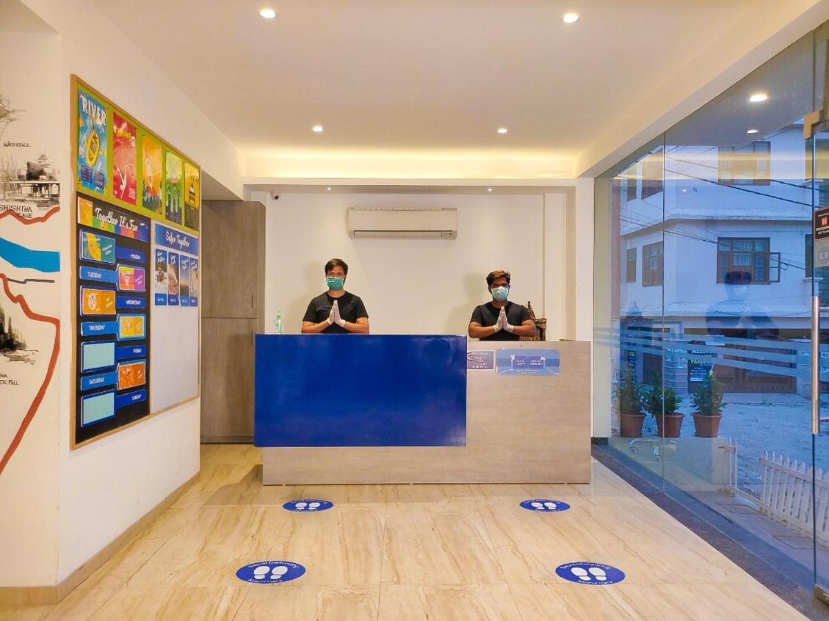 The Blue Jay Hostel - Dorms & Rooms Rishikesh Bagian luar foto