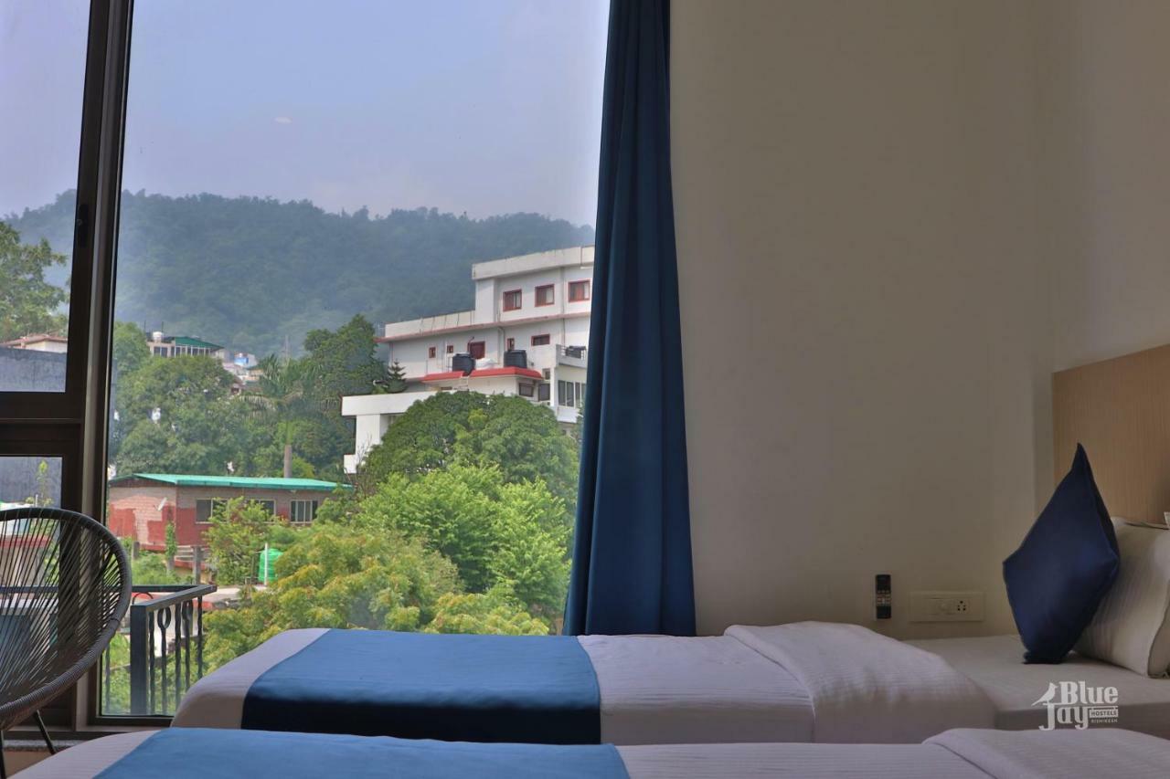 The Blue Jay Hostel - Dorms & Rooms Rishikesh Bagian luar foto