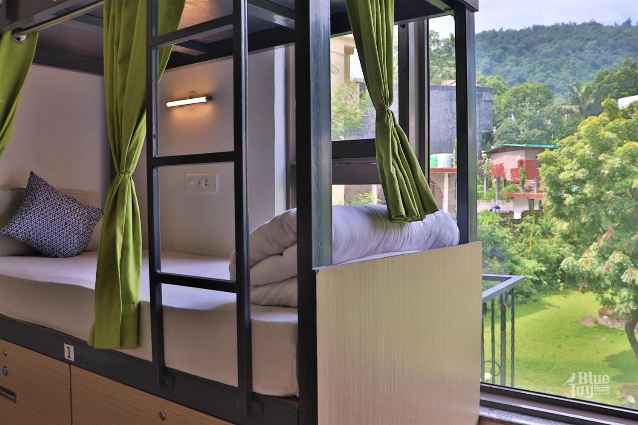 The Blue Jay Hostel - Dorms & Rooms Rishikesh Bagian luar foto