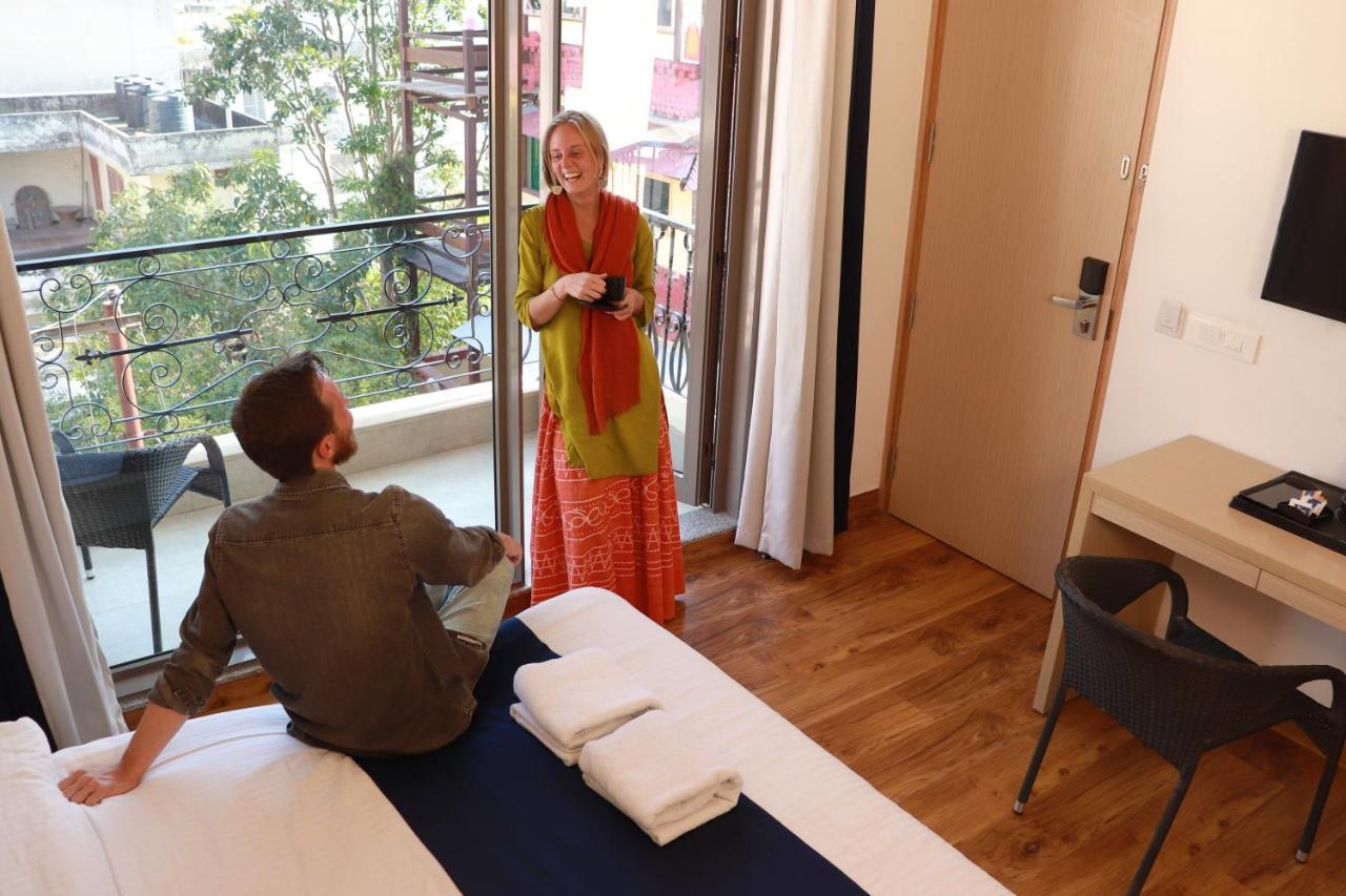 The Blue Jay Hostel - Dorms & Rooms Rishikesh Bagian luar foto